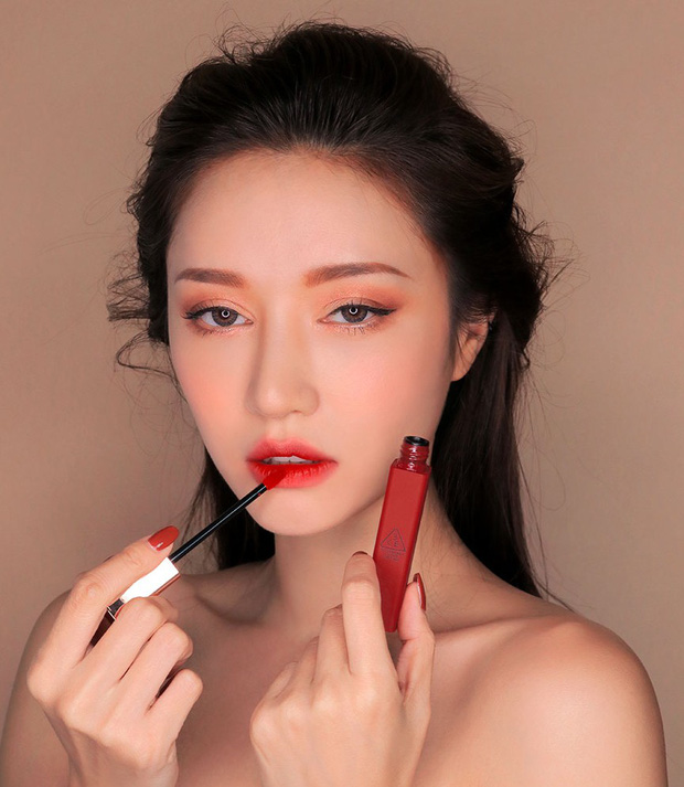 son 3CE macaron red